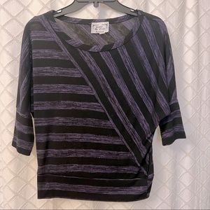 Purple striped elbow length T shirt